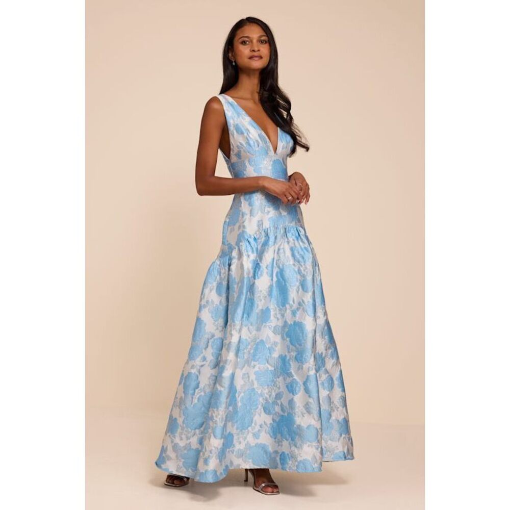 Lulus Valna Light Blue Floral Jacquard Drop Waist Maxi Dress - Size M
